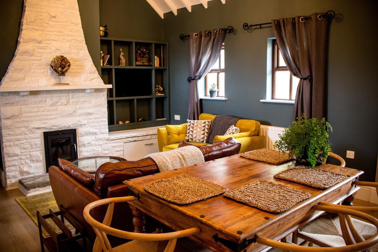 Storytellers Cottage Ballycotteen Dış mekan fotoğraf