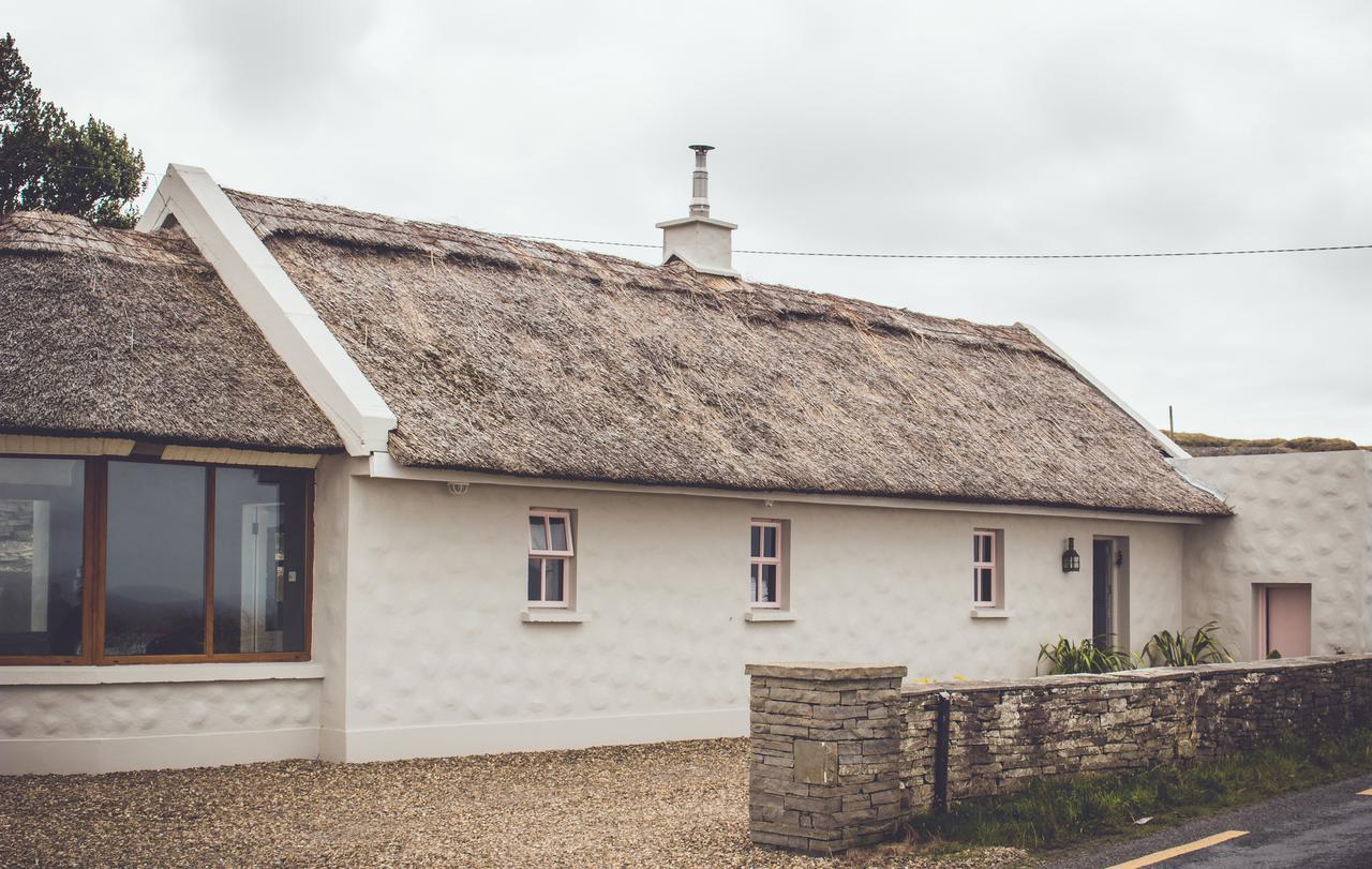 Storytellers Cottage Ballycotteen Dış mekan fotoğraf