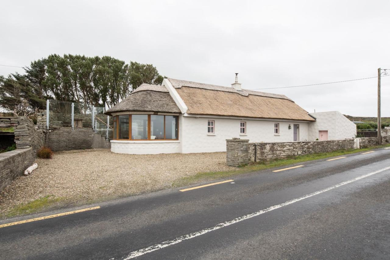 Storytellers Cottage Ballycotteen Dış mekan fotoğraf