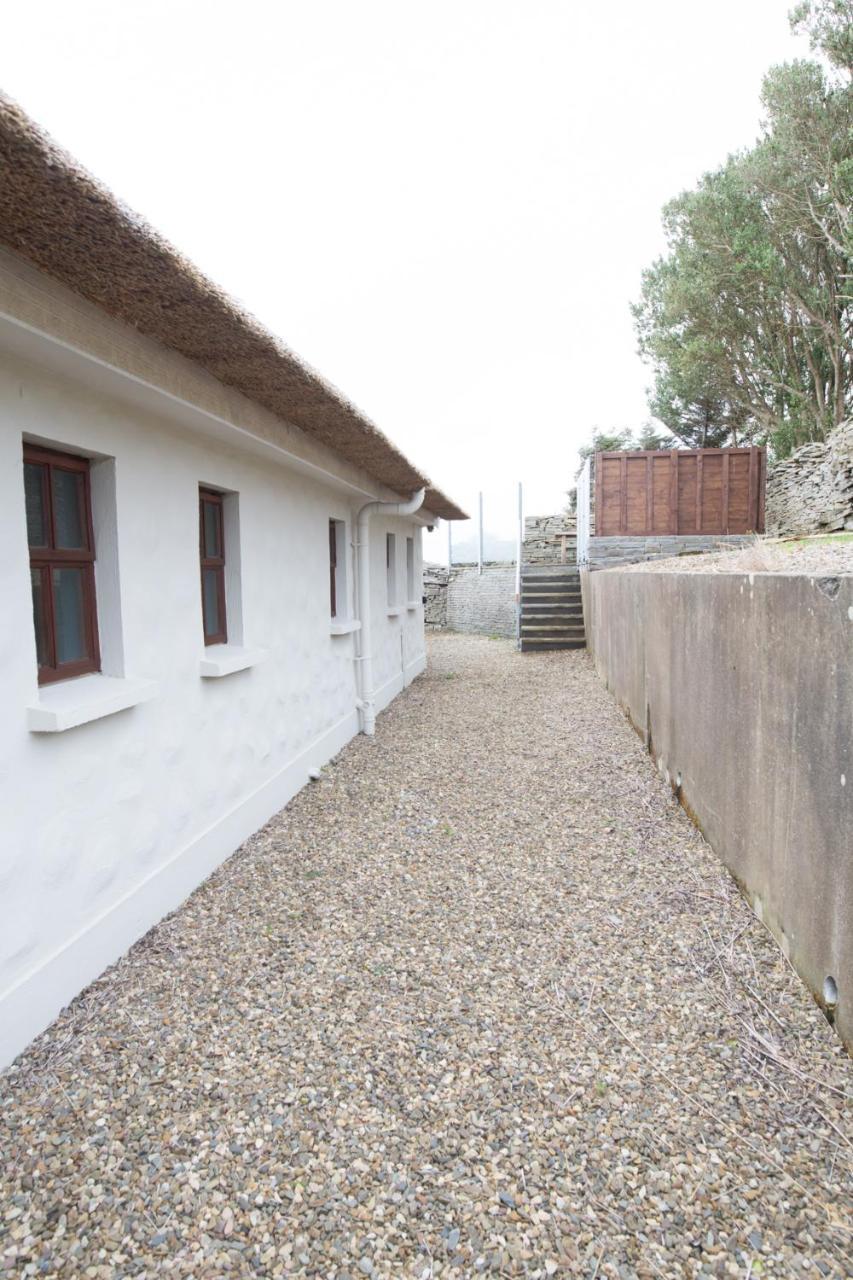 Storytellers Cottage Ballycotteen Dış mekan fotoğraf